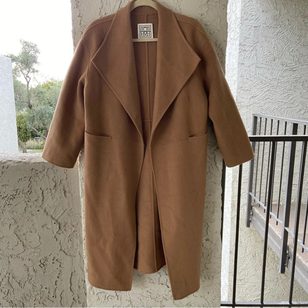 Flawed Gem Toteme Signature wool cashmere blend coat in Camel, womens small - Picture 2 of 16